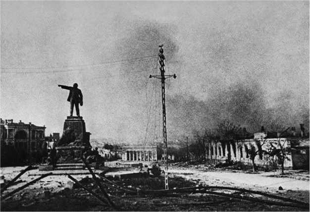 Оборона Севаcтополя Оборона Севаcтополя