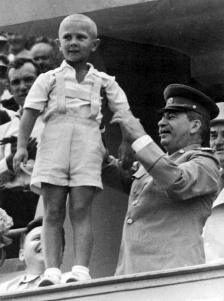 Василий Сталин. Письма из зоны Василий Сталин. Письма из зоны