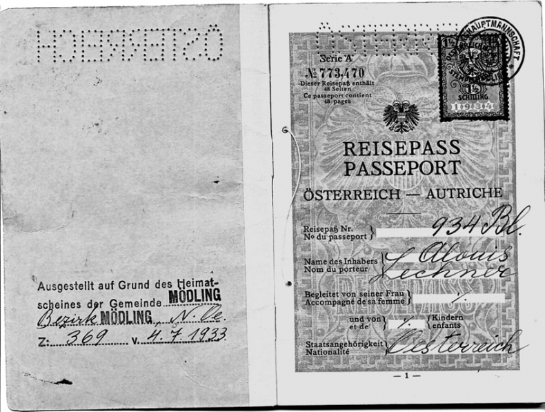Разведка. «Иван» наоборот: взаимодействие спецслужб Москвы и Лондона в 1942—1944 гг. Разведка. «Иван» наоборот: взаимодействие спецслужб Москвы и Лондона в 1942—1944 гг.