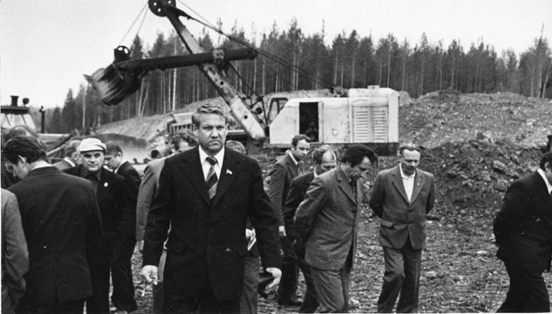 Москва ельцинская. Хроники президентского правления Москва ельцинская. Хроники президентского правления
