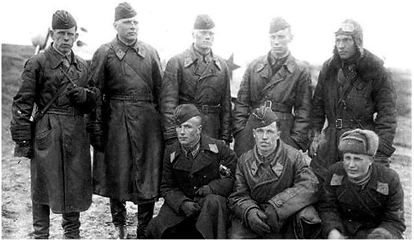 Небо вторжения. Горячее лето 1941 года Небо вторжения. Горячее лето 1941 года