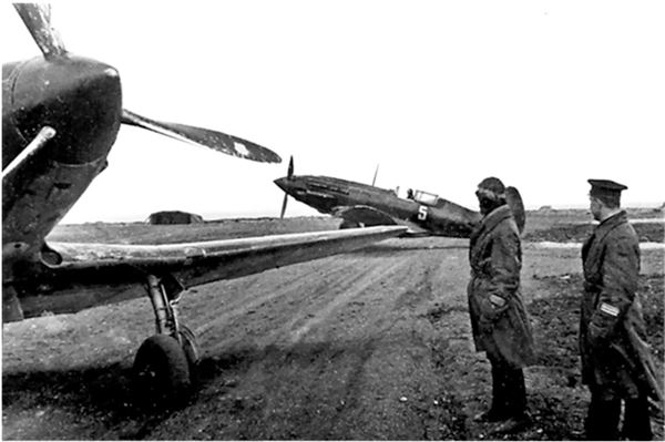 Небо вторжения. Горячее лето 1941 года Небо вторжения. Горячее лето 1941 года