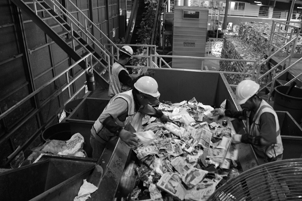 Планета свалок. Путешествия по многомиллиардной мусорной индустрии