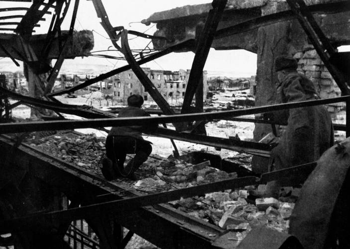 Неизвестный Сталинград. Как перевирают историю Неизвестный Сталинград. Как перевирают историю