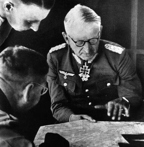 Неизвестный Сталинград. Как перевирают историю Неизвестный Сталинград. Как перевирают историю