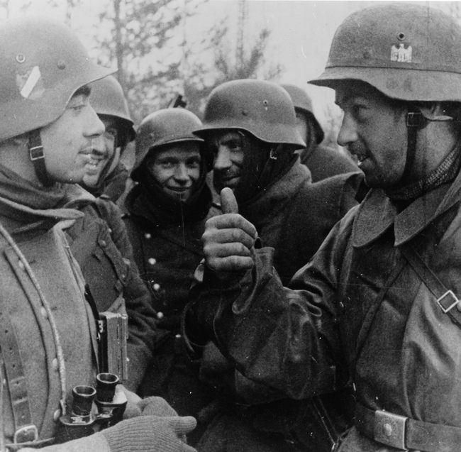 Нацисты. Предостережение истории Нацисты. Предостережение истории