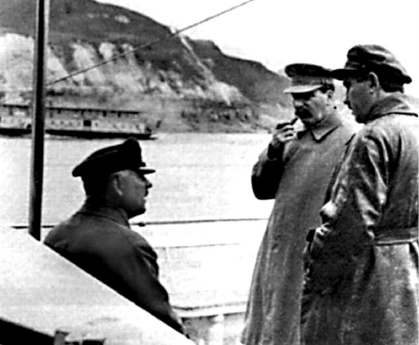 Россия теряет Арктику? Россия теряет Арктику?