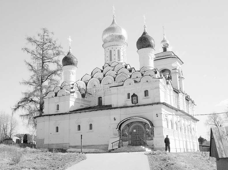 Рублевка, скрытая от посторонних глаз. История старинной дороги. 33 истории о великих жителях Рублевки, или Тридцать три богатыря Рублевка, скрытая от посторонних глаз. История старинной дороги. 33 истории о великих жителях Рублевки, или Тридцать три богатыря