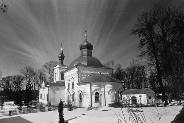 Святой против Льва. Иоанн Кронштадтский и Лев Толстой. История одной вражды Святой против Льва. Иоанн Кронштадтский и Лев Толстой. История одной вражды