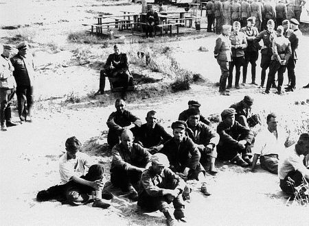 1941. Победный парад Гитлера. Правда об Уманском побоище 1941. Победный парад Гитлера. Правда об Уманском побоище