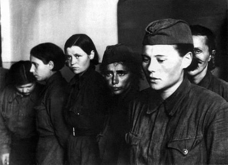 1941. Победный парад Гитлера. Правда об Уманском побоище 1941. Победный парад Гитлера. Правда об Уманском побоище