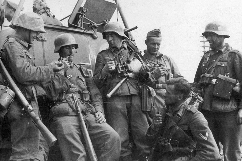 Сталинградское побоище. «За Волгой для нас земли нет!» Сталинградское побоище. «За Волгой для нас земли нет!»