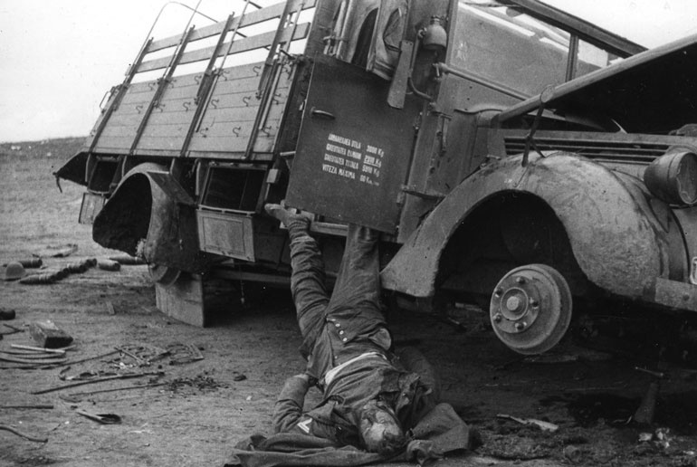 Сталинградское побоище. «За Волгой для нас земли нет!» Сталинградское побоище. «За Волгой для нас земли нет!»