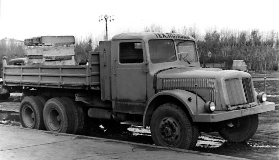 Автонашествие на СССР. Трофейные и лендлизовские автомобили Автонашествие на СССР. Трофейные и лендлизовские автомобили