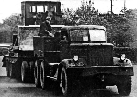 Автонашествие на СССР. Трофейные и лендлизовские автомобили Автонашествие на СССР. Трофейные и лендлизовские автомобили