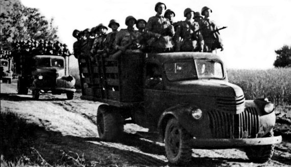 Автонашествие на СССР. Трофейные и лендлизовские автомобили Автонашествие на СССР. Трофейные и лендлизовские автомобили