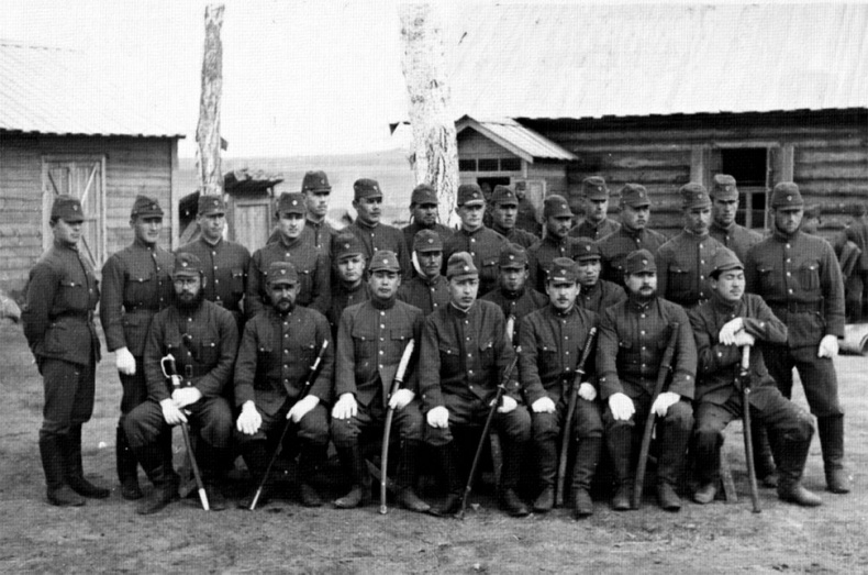 Отряд Асано. Русские эмигранты в вооруженных формированиях Маньчжоу-го (1938-1945) Отряд Асано. Русские эмигранты в вооруженных формированиях Маньчжоу-го (1938-1945)