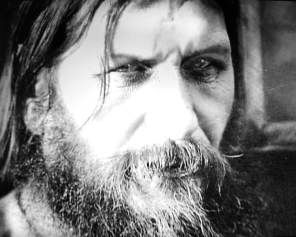 Григорий Распутин. Жизнь старца и гибель империи Григорий Распутин. Жизнь старца и гибель империи