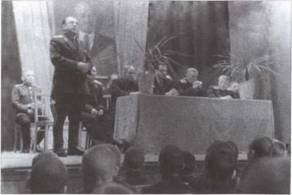 30 лет в ОГПУ-НКВД-МВД. От оперуполномоченного до заместителя министра 30 лет в ОГПУ-НКВД-МВД. От оперуполномоченного до заместителя министра