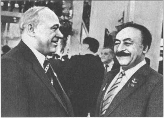 КГБ и власть КГБ и власть