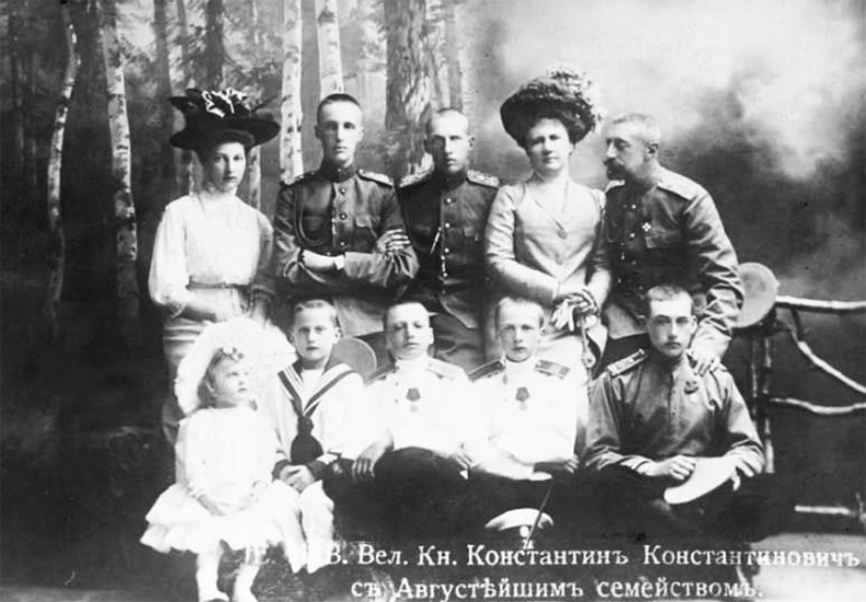 Врачи двора его Императорского величества, или Как лечили царскую семью