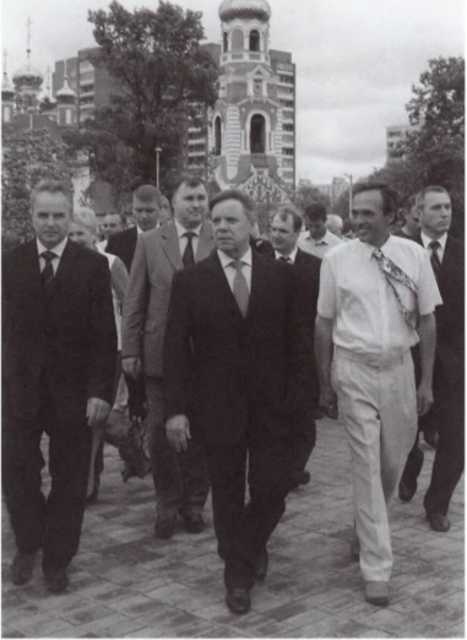 Громов Громов