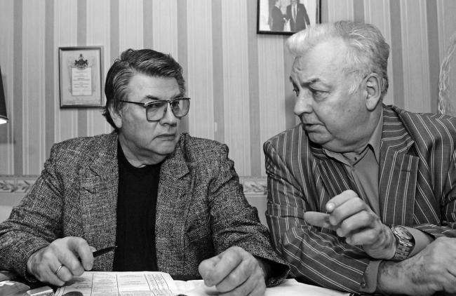 Я везучий. Вспоминаю, улыбаюсь, немного грущу Я везучий. Вспоминаю, улыбаюсь, немного грущу