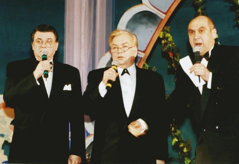 Я везучий. Вспоминаю, улыбаюсь, немного грущу Я везучий. Вспоминаю, улыбаюсь, немного грущу