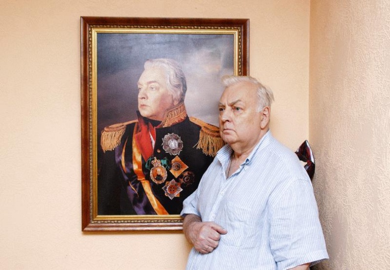 Я везучий. Вспоминаю, улыбаюсь, немного грущу Я везучий. Вспоминаю, улыбаюсь, немного грущу