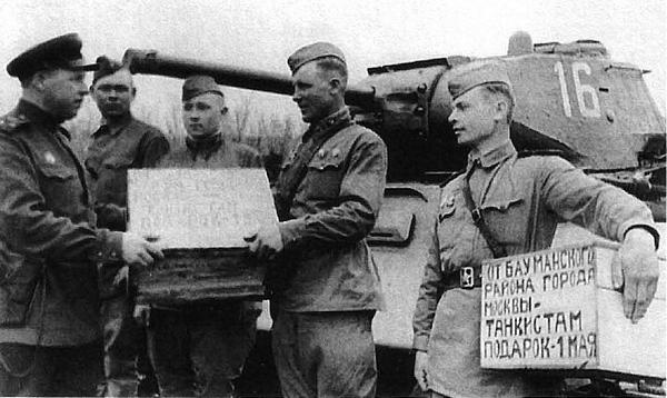 Танк прорыва КВ. "Клим Ворошилов" Танк прорыва КВ. "Клим Ворошилов"
