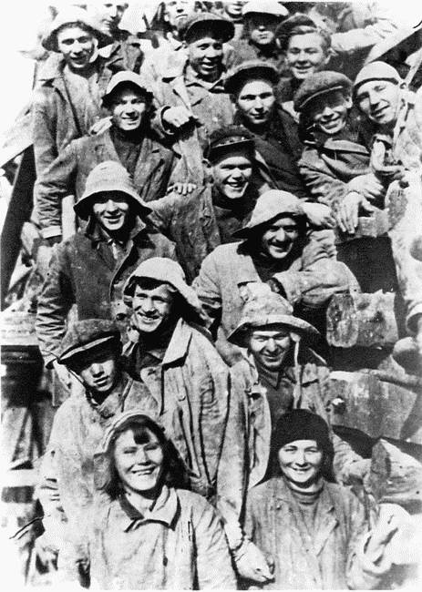 Московское метро. От первых планов до великой стройки сталинизма (1897-1935)