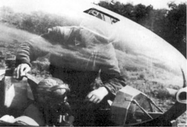 Me 163 "Komet" – истребитель "Летающих крепостей" Me 163 "Komet" – истребитель "Летающих крепостей"