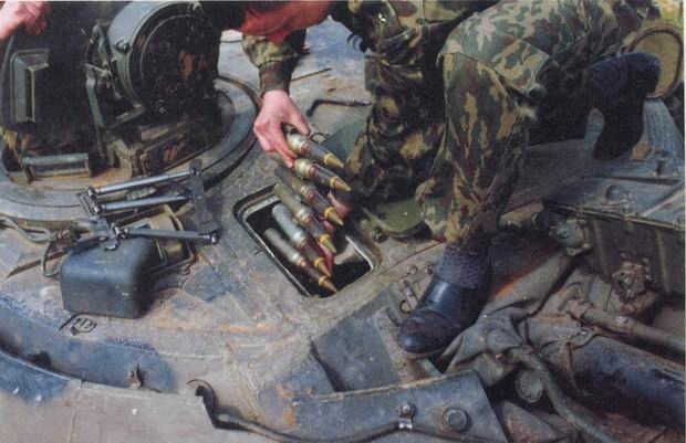 Боевые машины пехоты БМП-1, БМП-2 и БМП-3: «Братская могила пехоты» или супероружие Боевые машины пехоты БМП-1, БМП-2 и БМП-3: «Братская могила пехоты» или супероружие