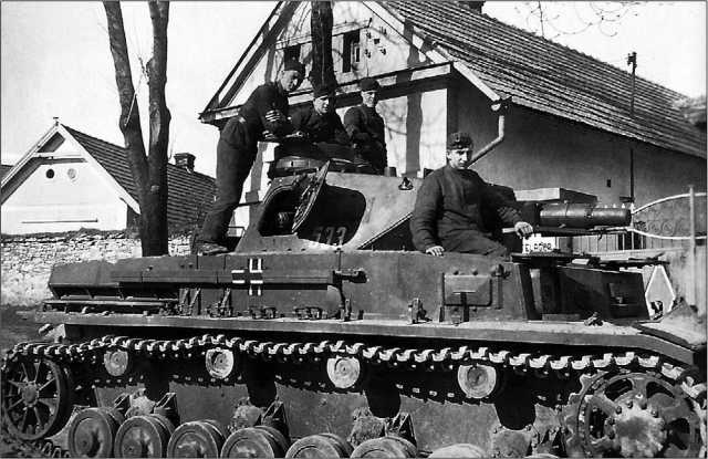 Танки III Рейха. Том II Танки III Рейха. Том II