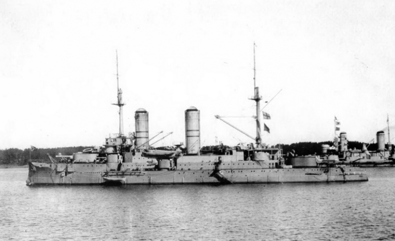 "Слава". Последний броненосец эпохи доцусимского судостроения. (1901-1917)